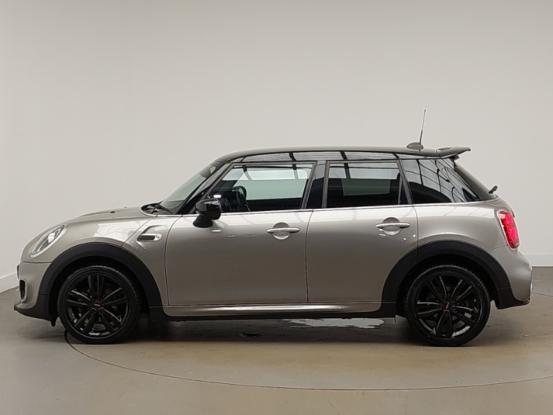 Used MINI Hatch 2020 for sale - 76365363: Photo 4