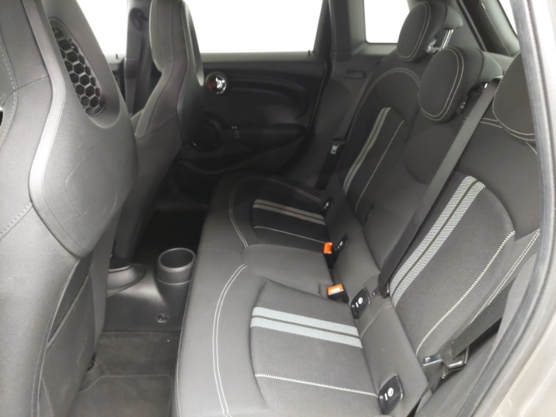 Used MINI Hatch 2020 for sale - 76365363: Photo 6