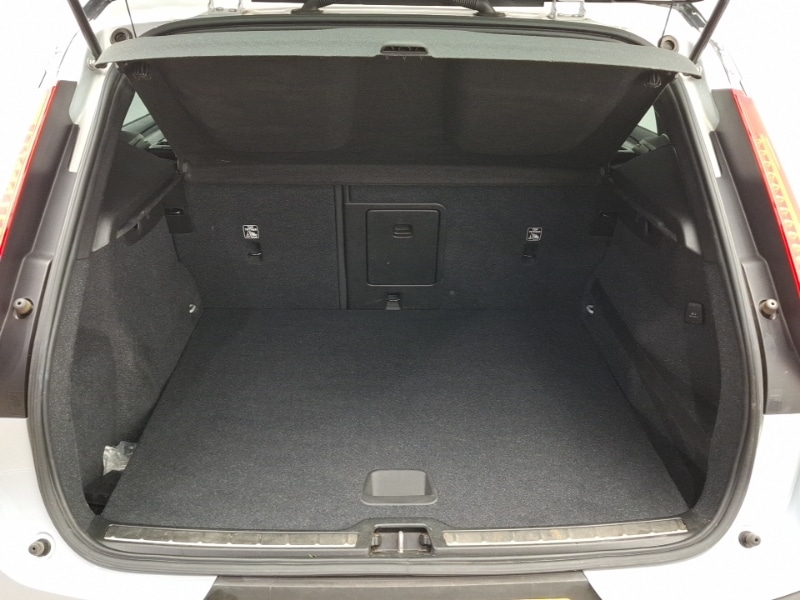 Used Volvo XC40 2020 for sale - 76795186: Photo 8