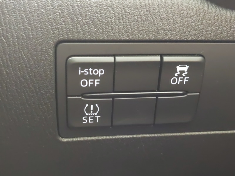 Used Mazda Mazda2 2024 for sale - 76365365: Photo 17