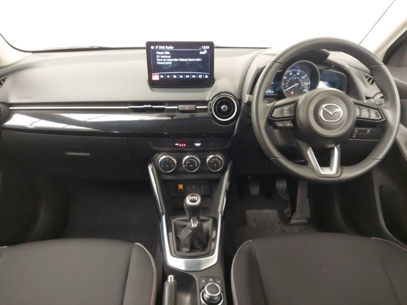 Used Mazda Mazda2 2024 for sale - 76365365: Photo 2