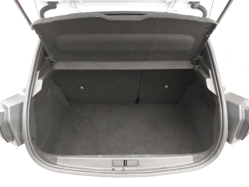 Used Peugeot 208 2022 for sale - 76639202: Photo 8