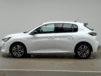 Used Peugeot 208 2023 for sale - 77503144: Photo