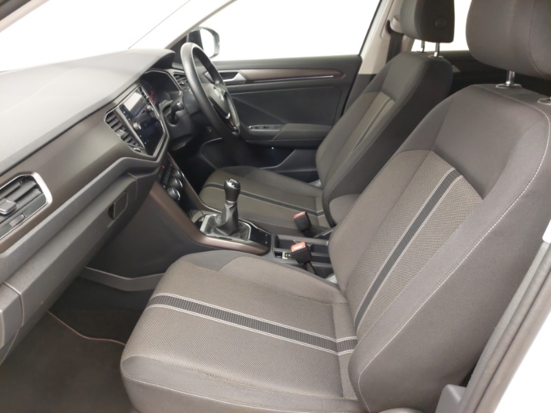 Used Volkswagen T-Roc 2019 for sale - 77070311: Photo 5