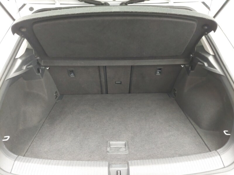 Used Volkswagen T-Roc 2019 for sale - 77070311: Photo 8