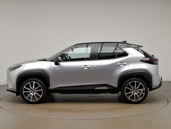 Used Toyota Yaris Cross 2023 for sale - 77062472: Photo