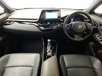 Used Toyota C-HR 2021 for sale - 78803503: Photo
