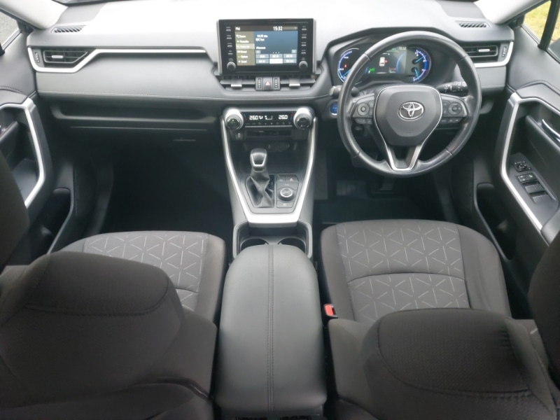 Used Toyota RAV4 2021 for sale - 77663911: Photo 2