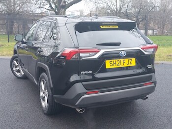 Used Toyota RAV4 2021 for sale - 77663911: Photo