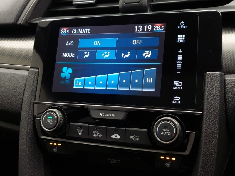 Used Honda Civic 2019 for sale - 77630260: Photo 15