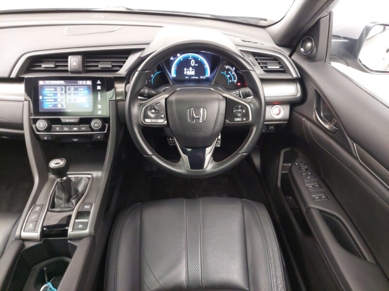 Used Honda Civic 2019 for sale - 77630260: Photo 7