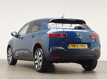 Used Citroen C4 Cactus 2019 for sale - 75382365: Photo
