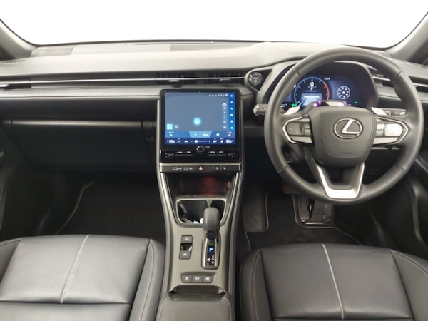 Used Lexus LBX 2024 for sale - 76166155: Photo 2