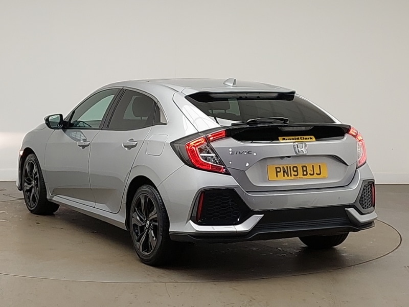 Used Honda Civic 2019 for sale - 78054576: Photo 3