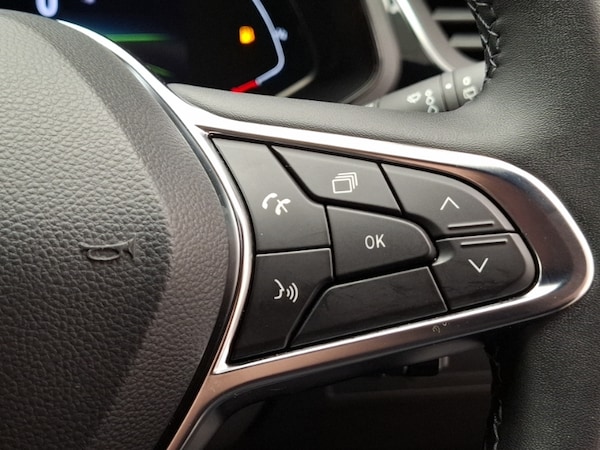 Used Renault Captur 2023 for sale - 76150425: Photo 18