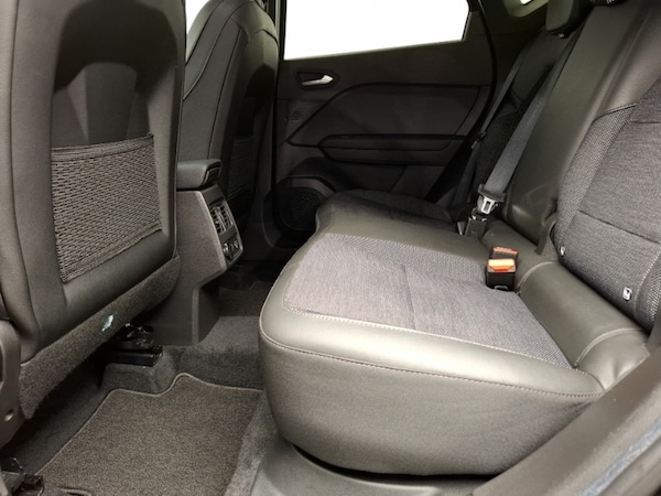 Used Renault Captur 2023 for sale - 76150425: Photo 6