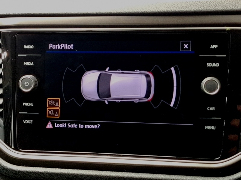 Used Volkswagen T-Roc 2018 for sale - 76589357: Photo 11