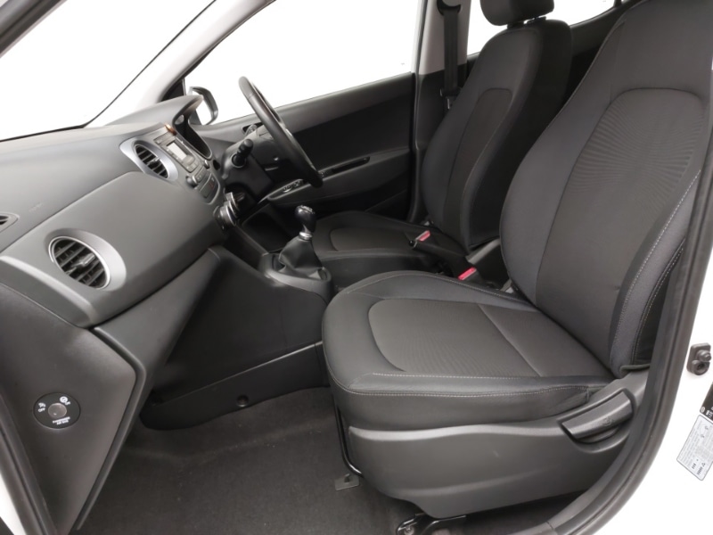 Used Hyundai i10 2019 for sale - 78146865: Photo 5