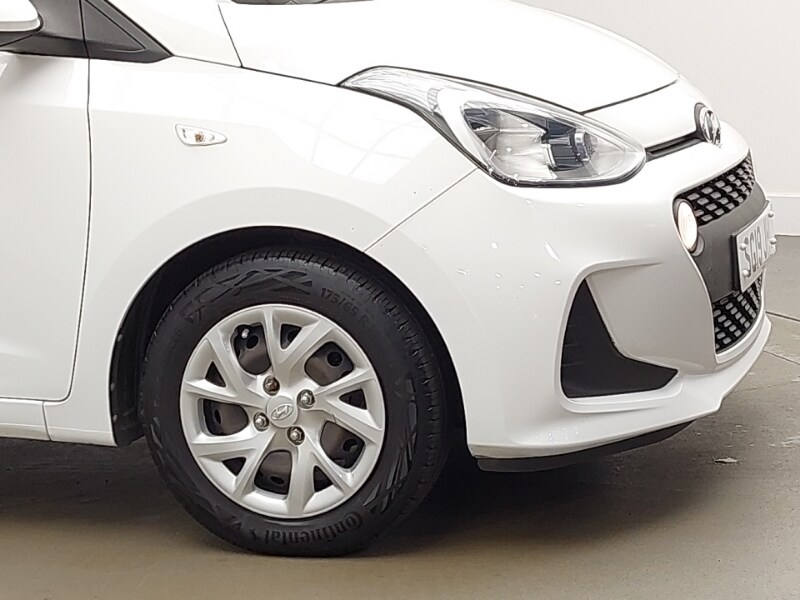 Used Hyundai i10 2019 for sale - 78146865: Photo 9
