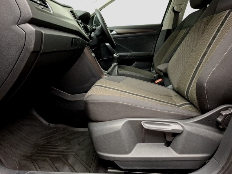 Used Volkswagen T-Roc 2018 for sale - 77062473: Photo 5