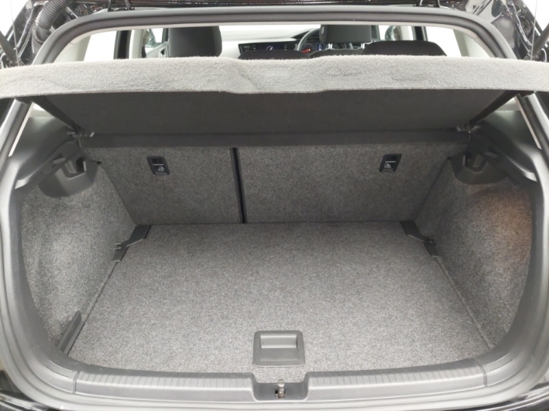 Used Volkswagen Polo 2019 for sale - 77660862: Photo 8