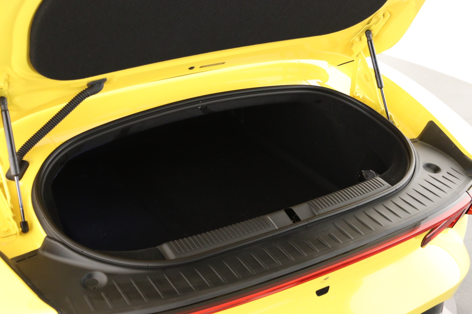 Used MG Cyberster 2025 for sale - 76615223: Photo 9