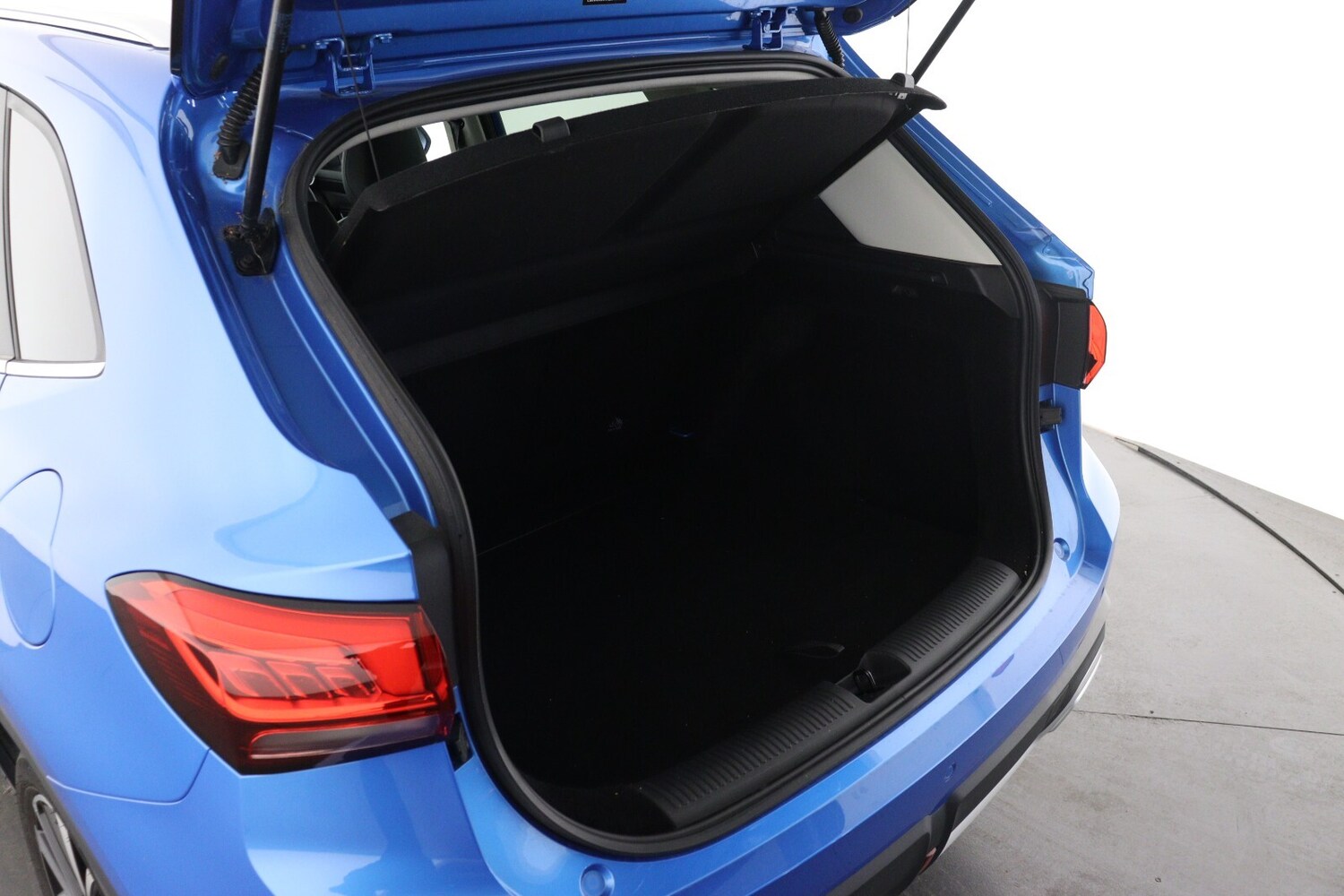 Used MG MG ZS 2024 for sale - 76302324: Photo 9