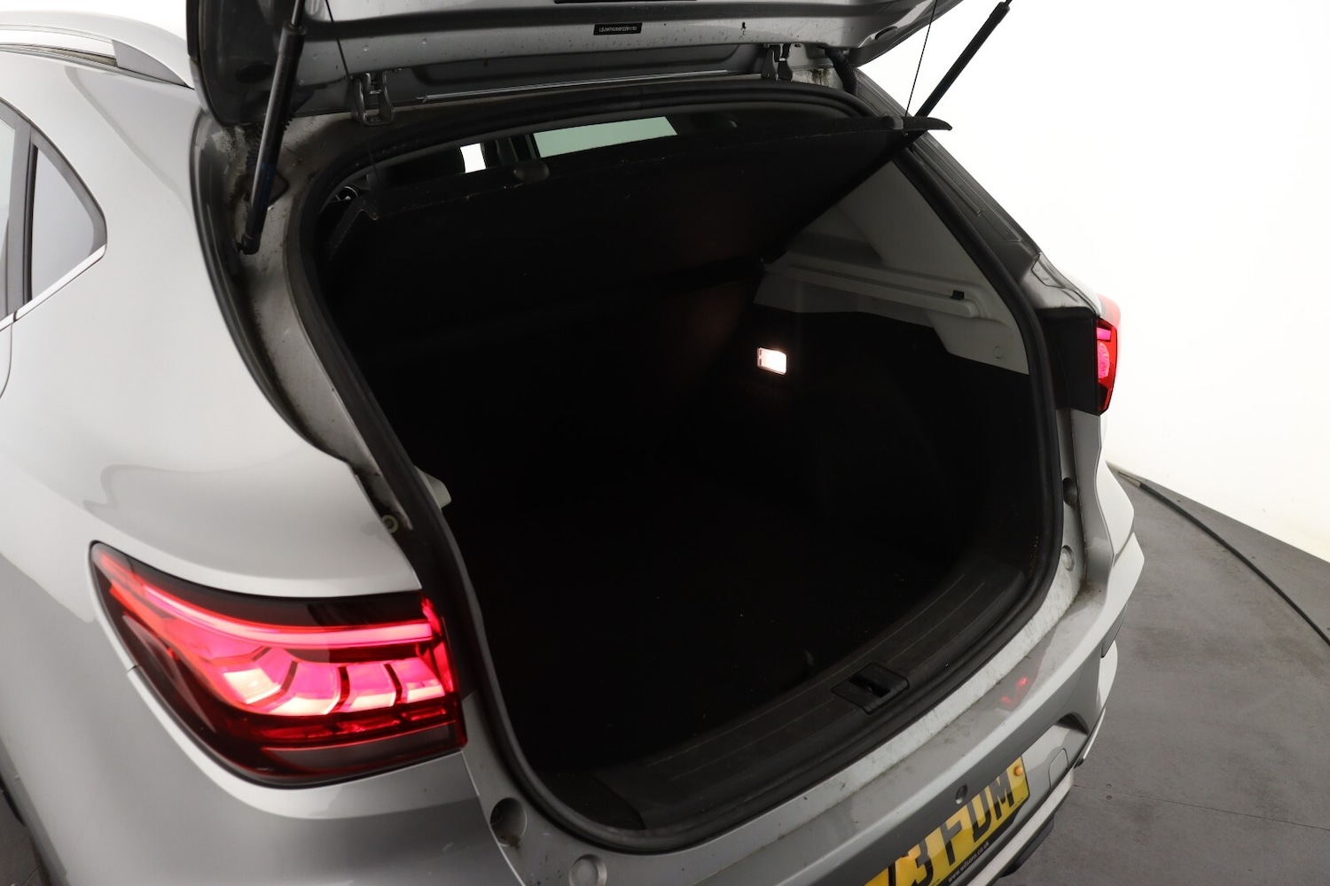 Used MG MG ZS 2023 for sale - 76907933: Photo 9