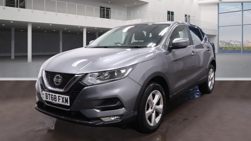 Used Nissan Qashqai 2018 for sale - 77356257: Photo 2