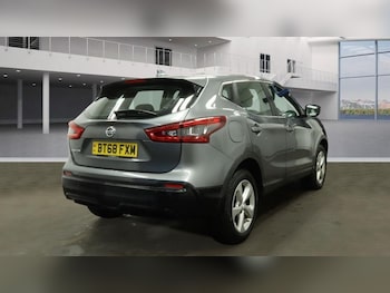 Used Nissan Qashqai 2018 for sale - 77356257: Photo
