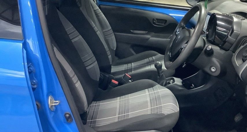 Used Peugeot 108 2016 for sale - 77048647: Photo 8