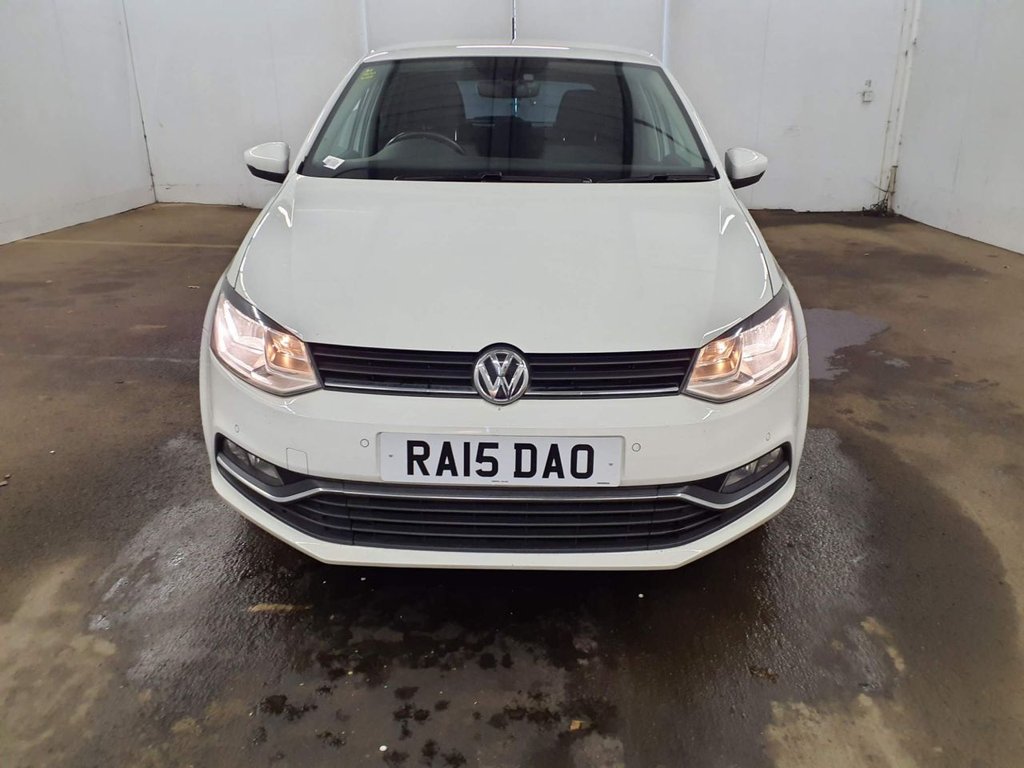 Used Volkswagen Polo 2015 for sale - 77212912: Photo 3