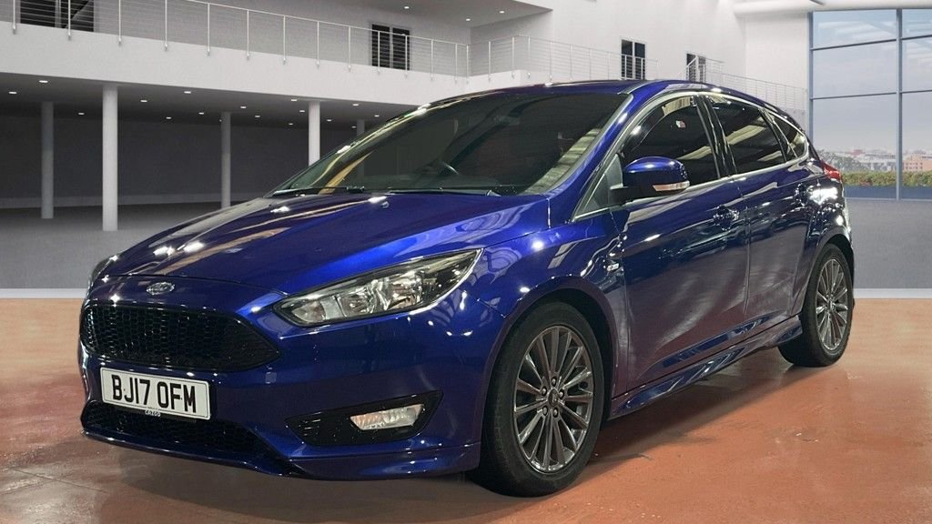 Used Ford Focus 2017 for sale - 77356220: Photo 2