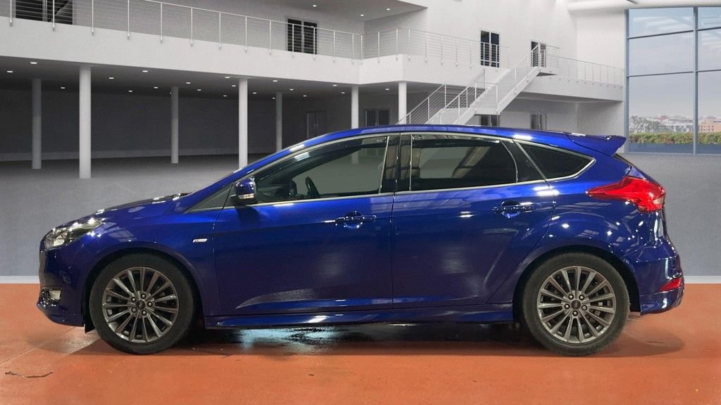 Used Ford Focus 2017 for sale - 77356220: Photo 6