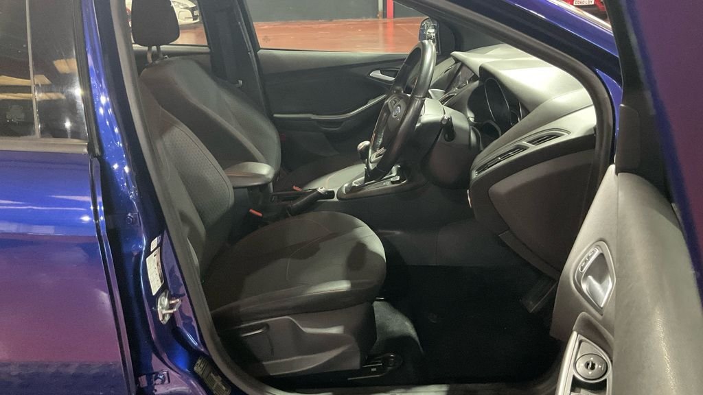 Used Ford Focus 2017 for sale - 77356220: Photo 9