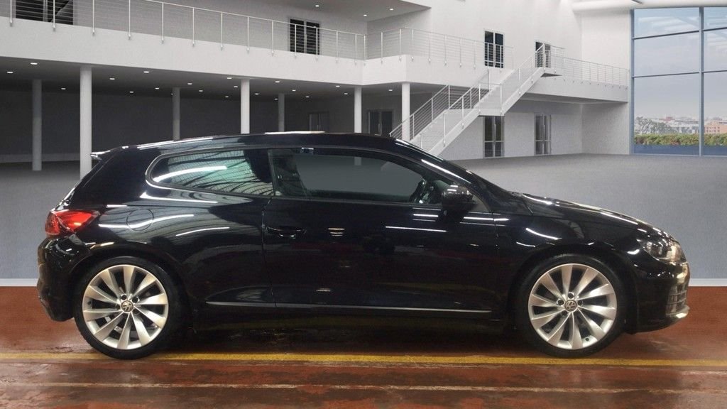 Used Volkswagen Scirocco 2017 for sale - 76797944: Photo 5