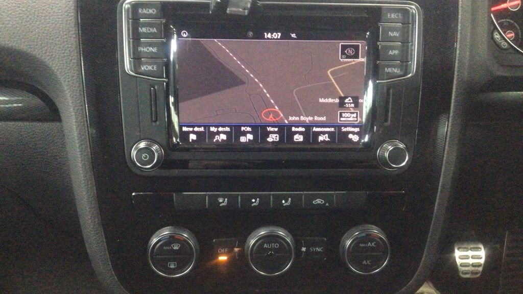 Used Volkswagen Scirocco 2017 for sale - 76797944: Photo 9