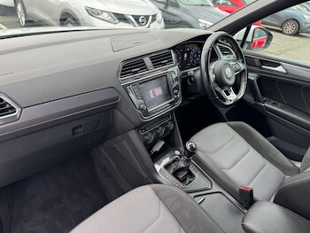 Used Volkswagen Tiguan 2017 for sale - 77226987: Photo