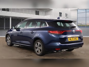 Used Renault Megane 2022 for sale - 77879653: Photo