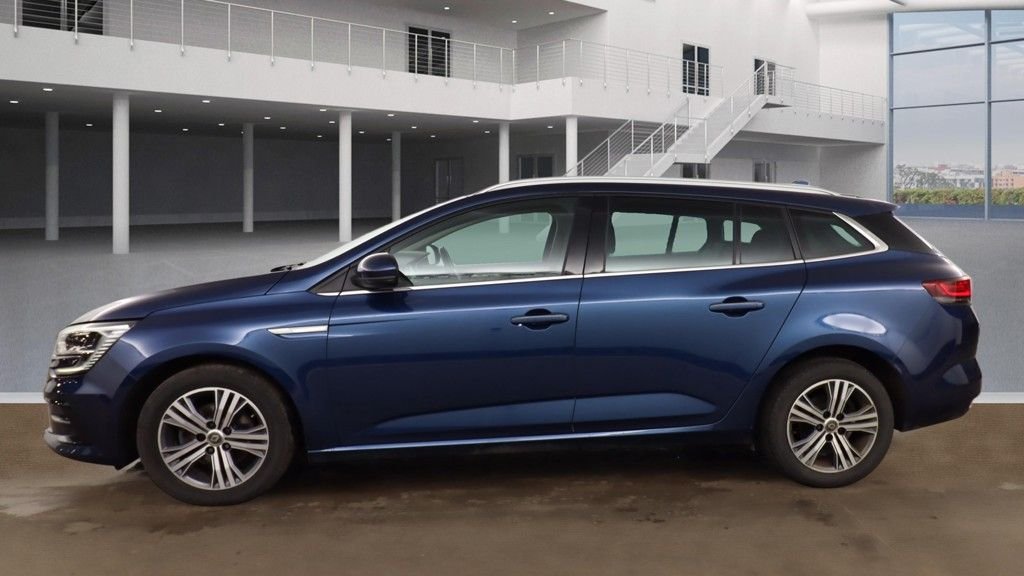 Used Renault Megane 2022 for sale - 77879653: Photo 6