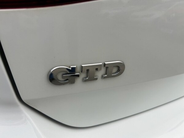 Used Volkswagen Golf 2015 for sale - 76273913: Photo 40