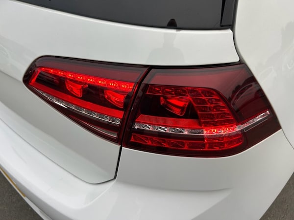 Used Volkswagen Golf 2015 for sale - 76273913: Photo 41
