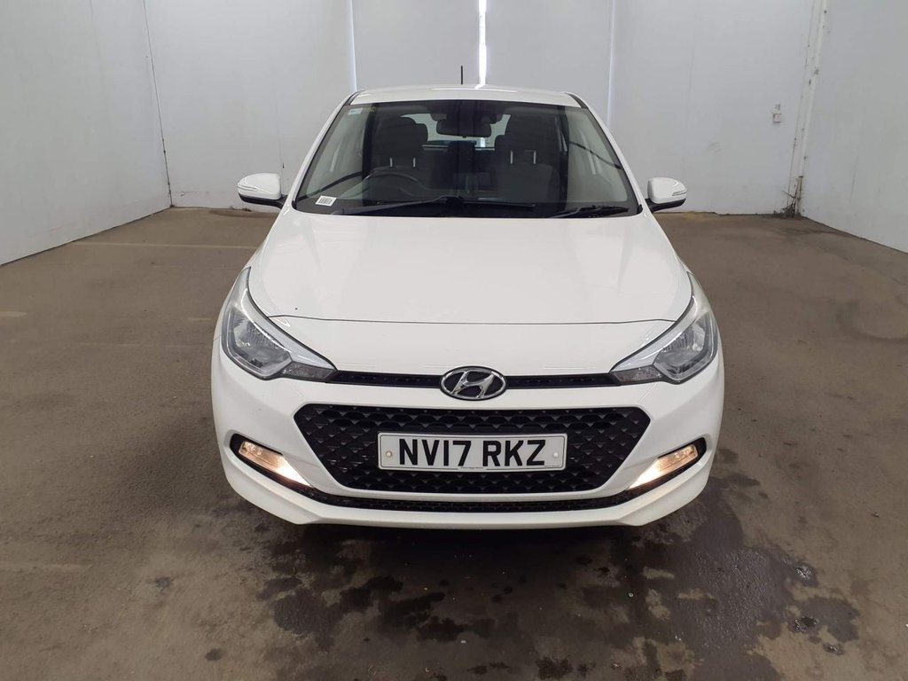 Used Hyundai i20 2017 for sale - 78017695: Photo 3