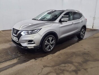 Used Nissan Qashqai 2017 for sale - 77821084: Photo