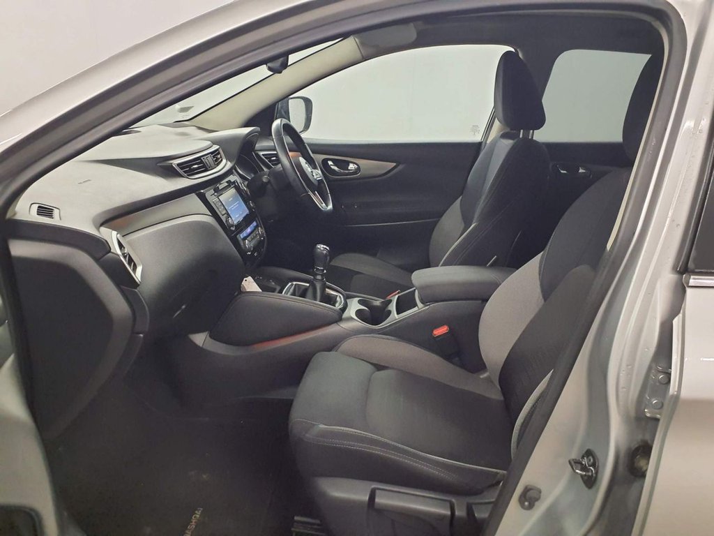 Used Nissan Qashqai 2017 for sale - 77821084: Photo 7
