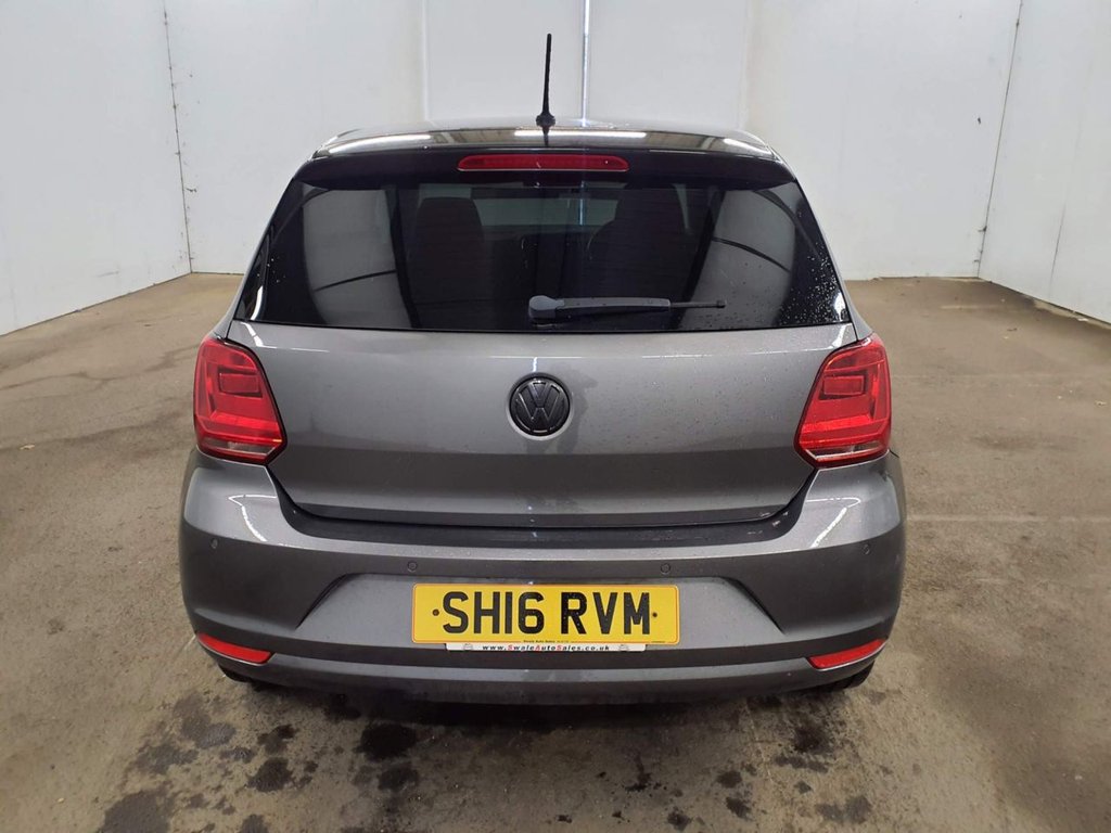 Used Volkswagen Polo 2016 for sale - 77765040: Photo 6