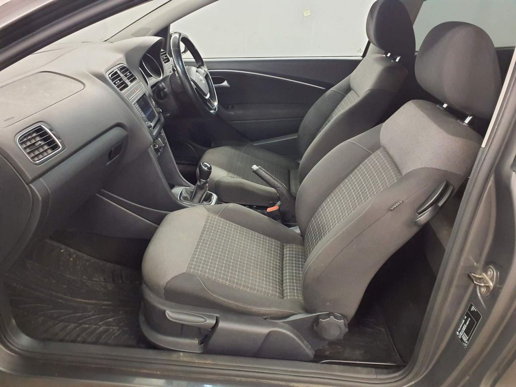 Used Volkswagen Polo 2016 for sale - 77765040: Photo 8