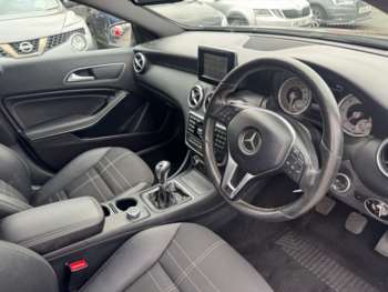 Used Mercedes-Benz A-Class 2015 for sale - 75264412: Photo