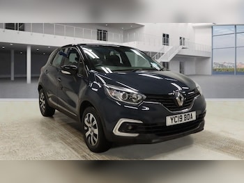 Used Renault Captur 2019 for sale - 77356711: Photo