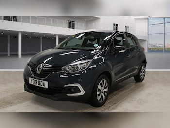 Used Renault Captur 2019 for sale - 77356711: Photo